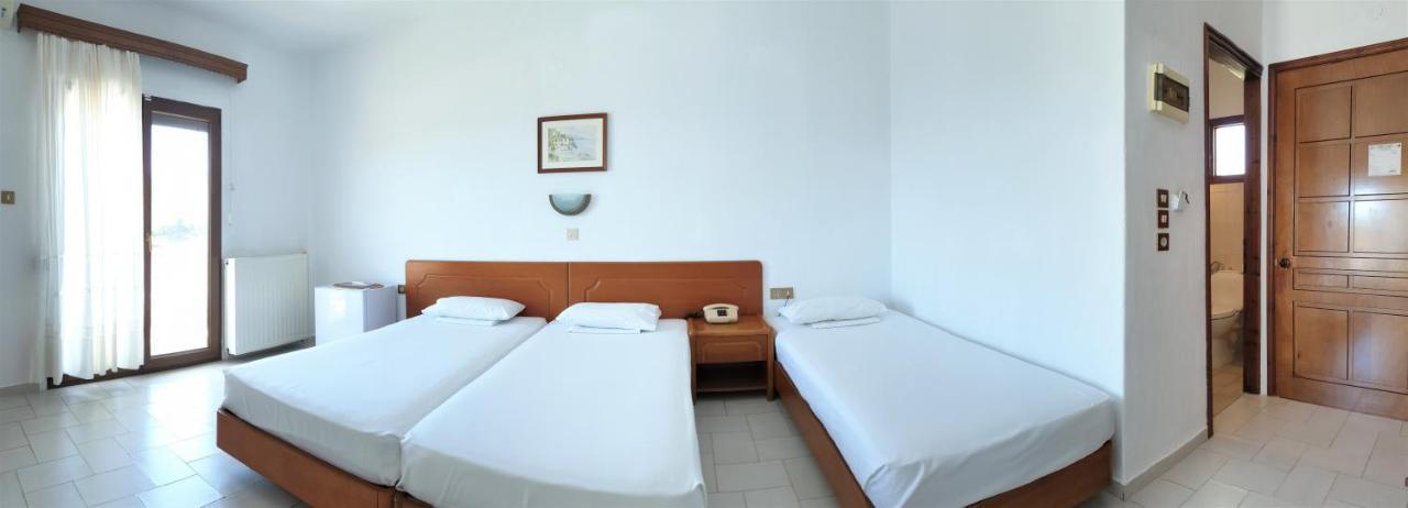 Hotel Ermioni Kalamítsion エクステリア 写真